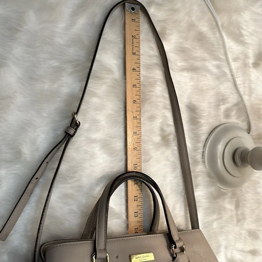 Kate spade grey w/ pink undertones 2 way purse